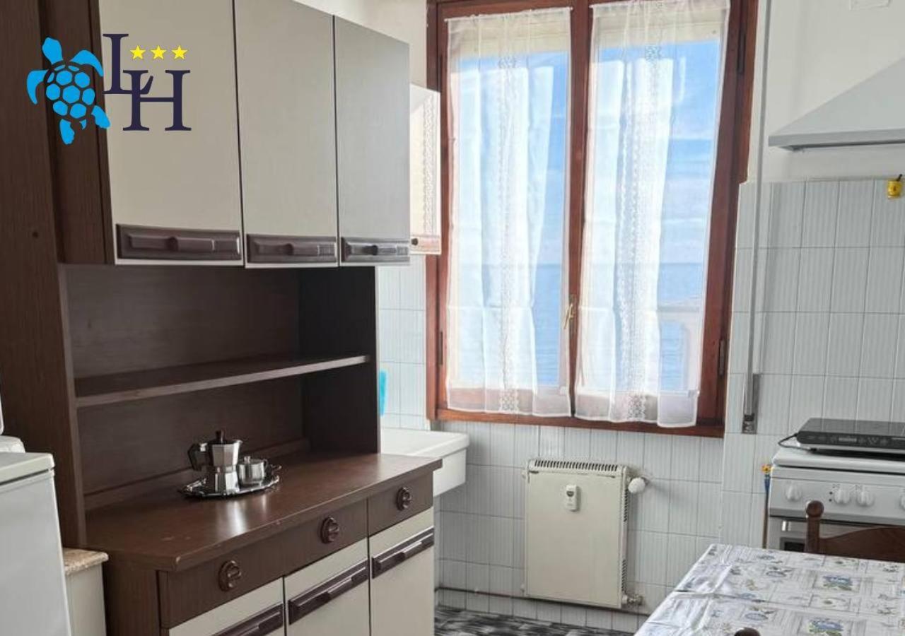 Hotel Lora Rda Luxury بورديغيرا الغرفة الصورة
