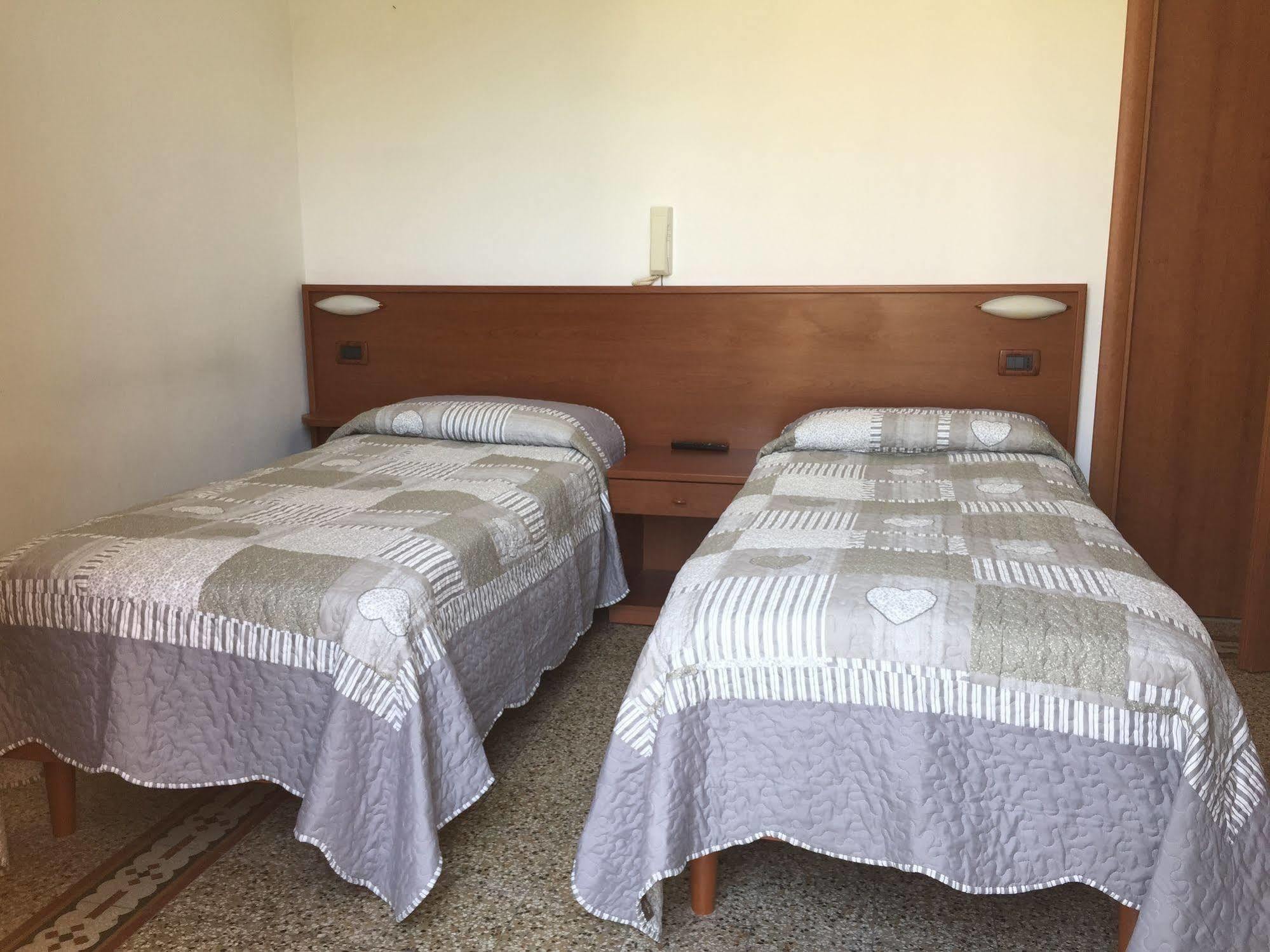 Hotel Lora Rda Luxury بورديغيرا المظهر الخارجي الصورة